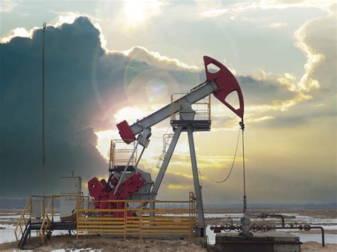 Белгородская промышленность испытывает спад, но добывающая отрасль продолжает возглавлять региональные рейтинги