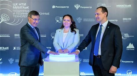 Победители викторины по геоинформационным технологиям из Дона посетили центр разработки тренажёров